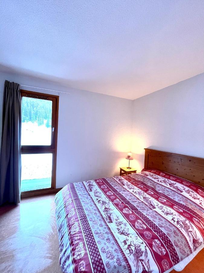 Chalet Vars 8 A 10 Personnes, Proche Des Pistes Exterior photo